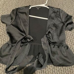 Kendall and Kylie wrap shirt